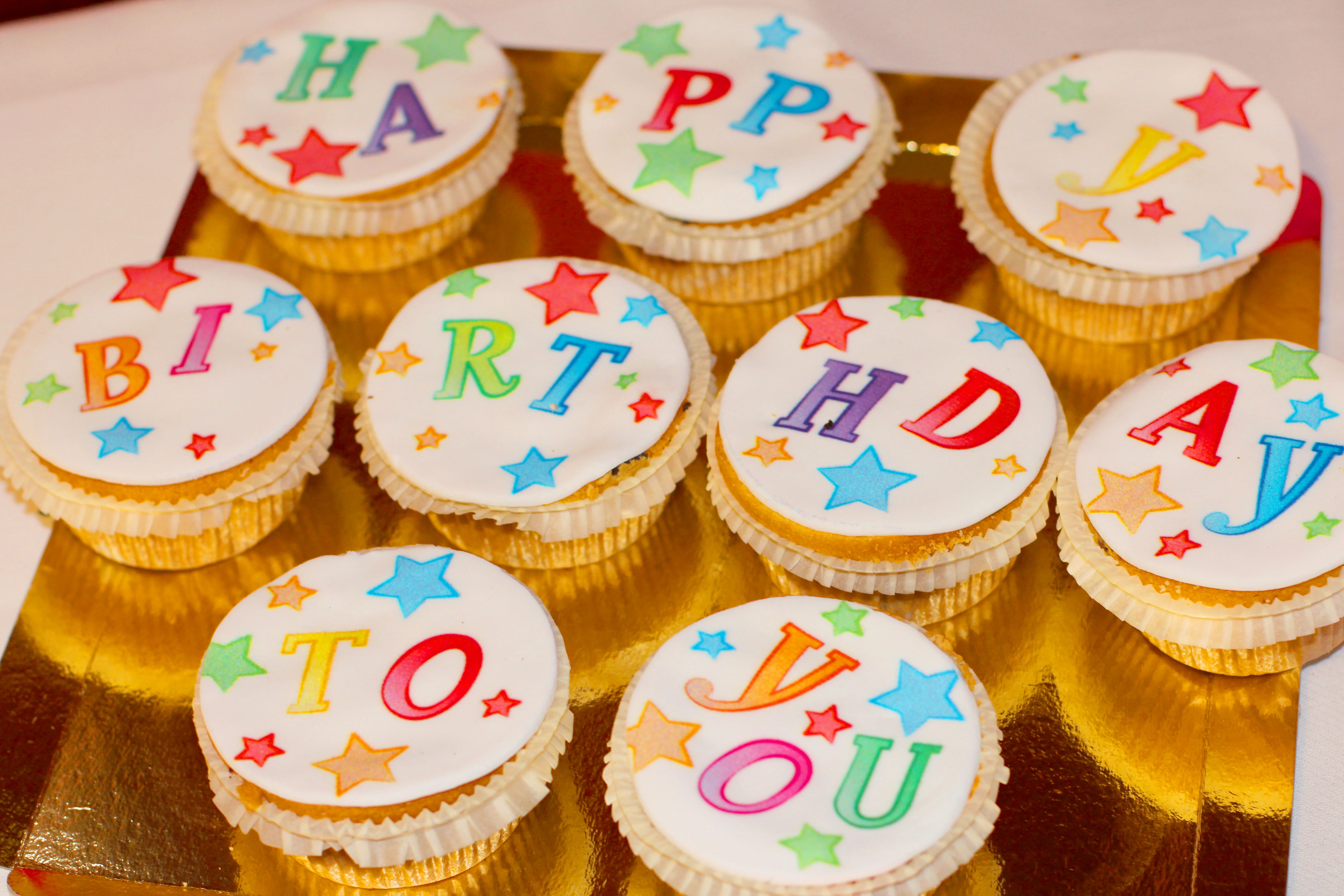Geburtstags-Cupcakes, 9 Stück - Image 9