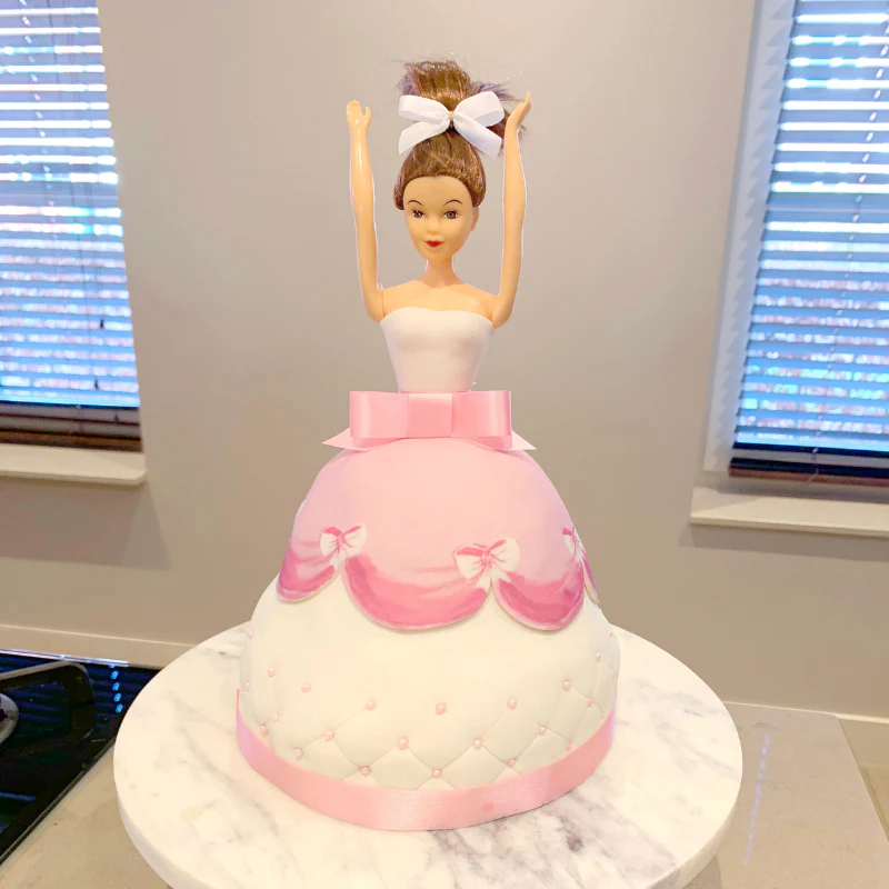 Deluxe Puppenprinzessin-Torte mit rosa Kleid - Image 3