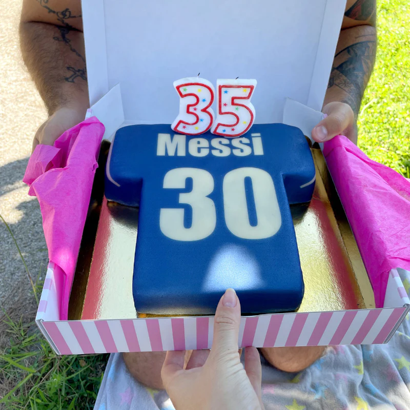 Fußballtrikot-Torte, blau mit weiß - Image 4