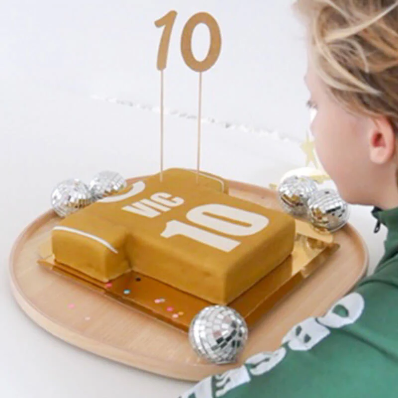 Fußballtrikot-Torte, einfarbig - verschiedene Farben - Image 13