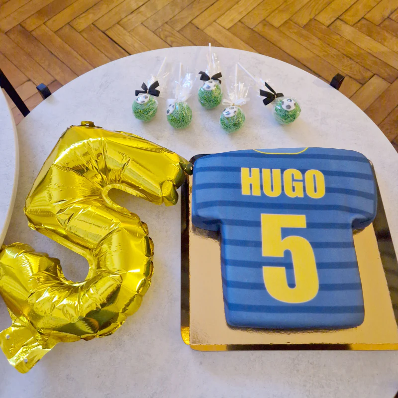 Fußballtrikot-Torte, horizontale Streifen - verschiedene Farben - Image 4