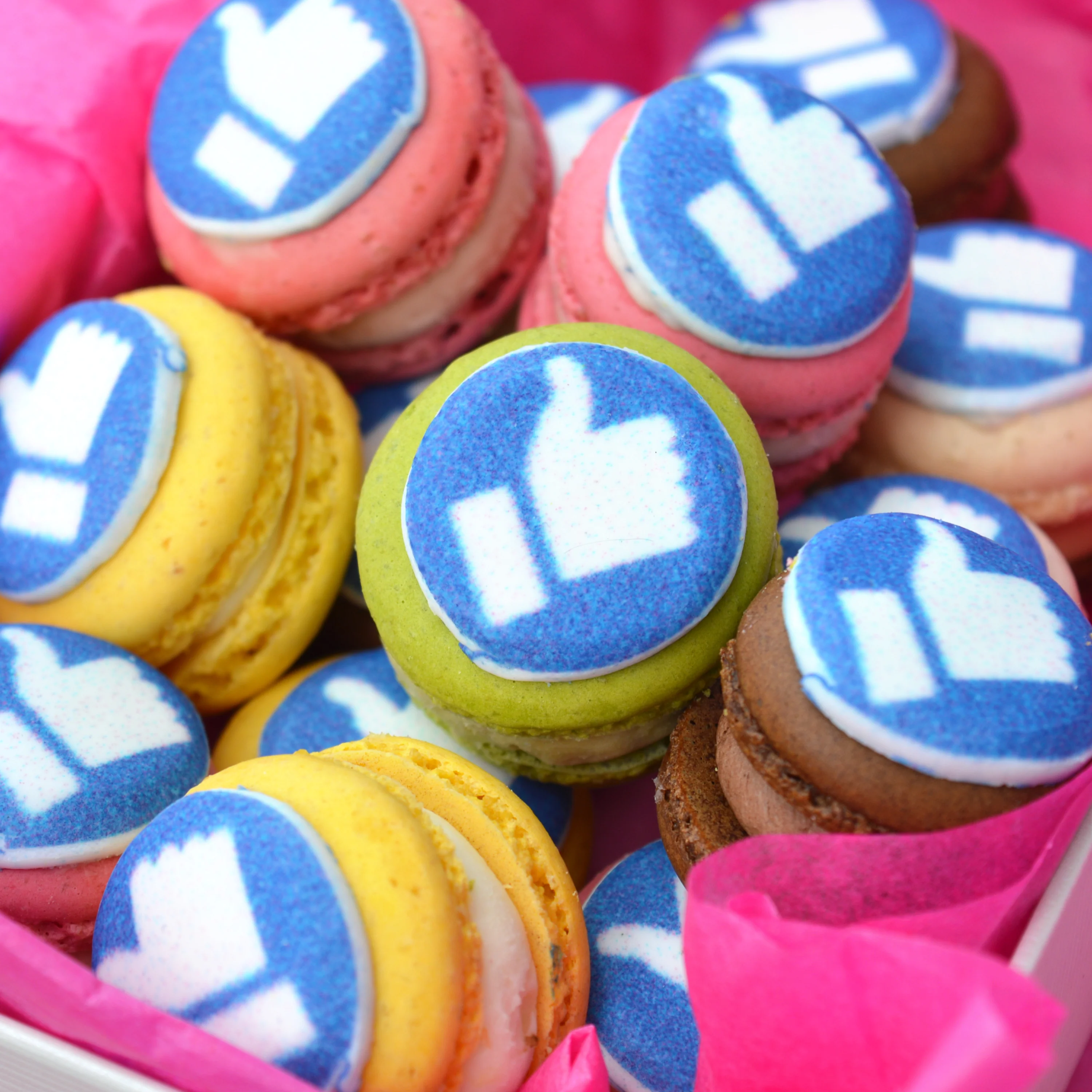 Macarons mit Logo (16 Stück) - Image 3