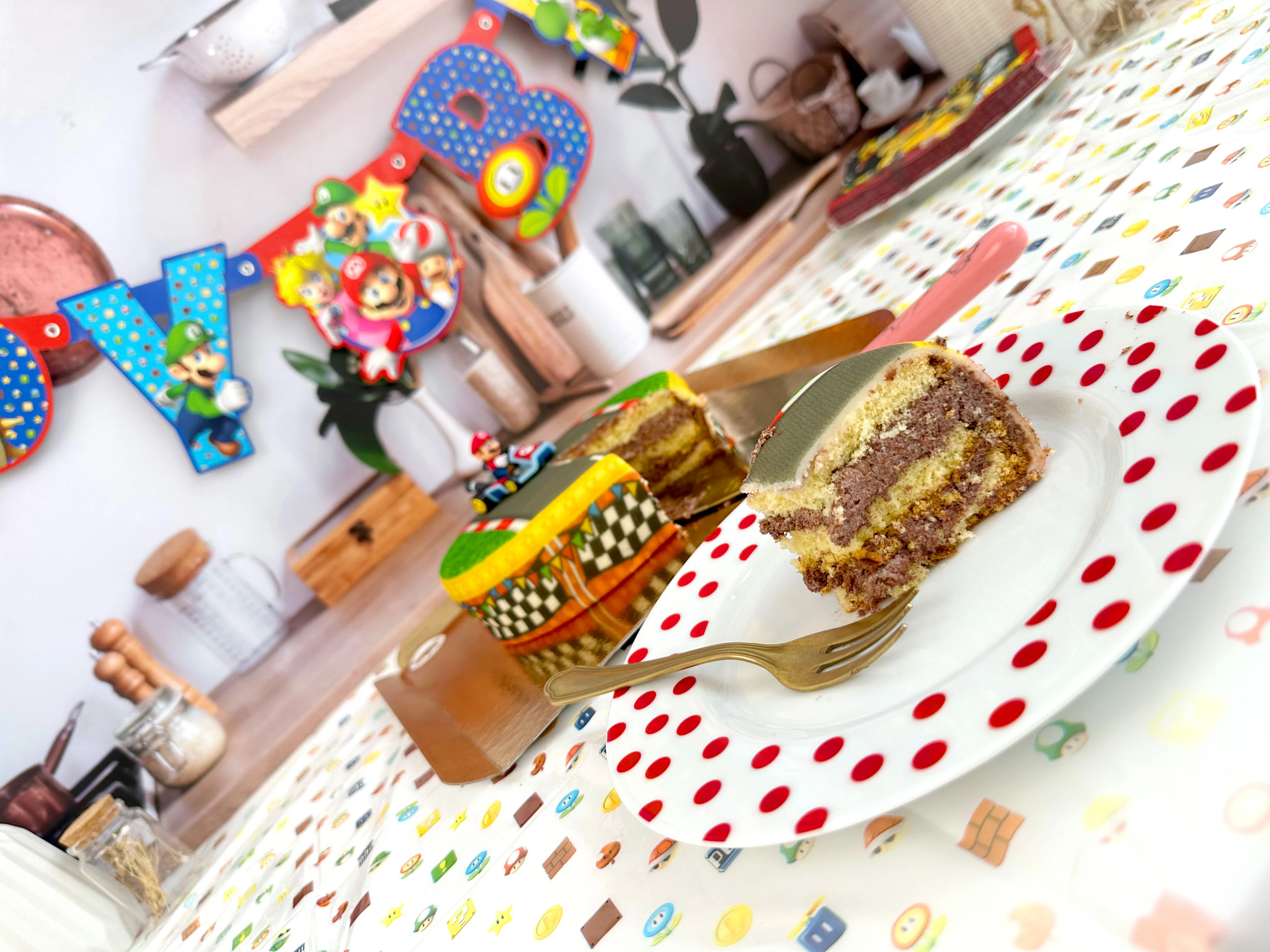 Mario Kart® auf Grasland-Rennstrecken-Torte - Image 9