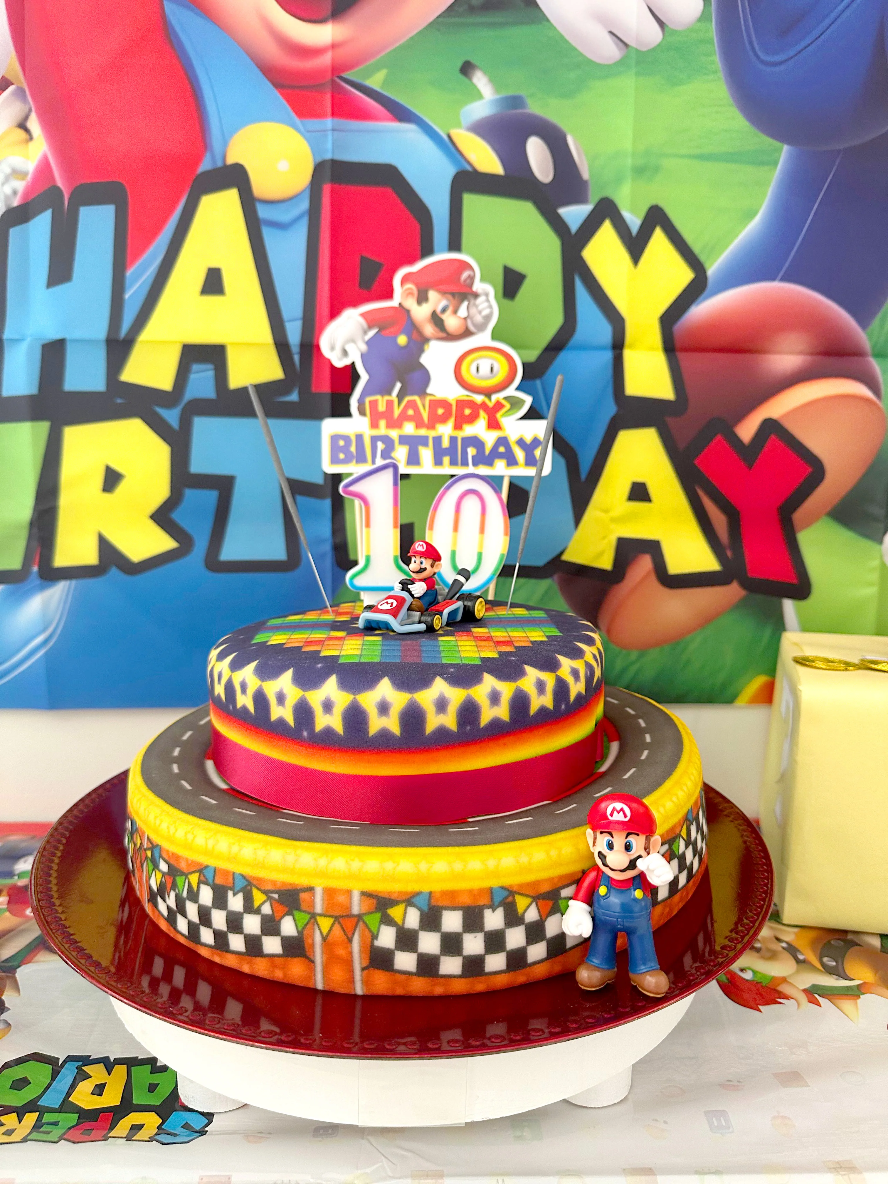 Mario Kart® auf zweistöckiger Weltenstrecken-Torte - Image 8