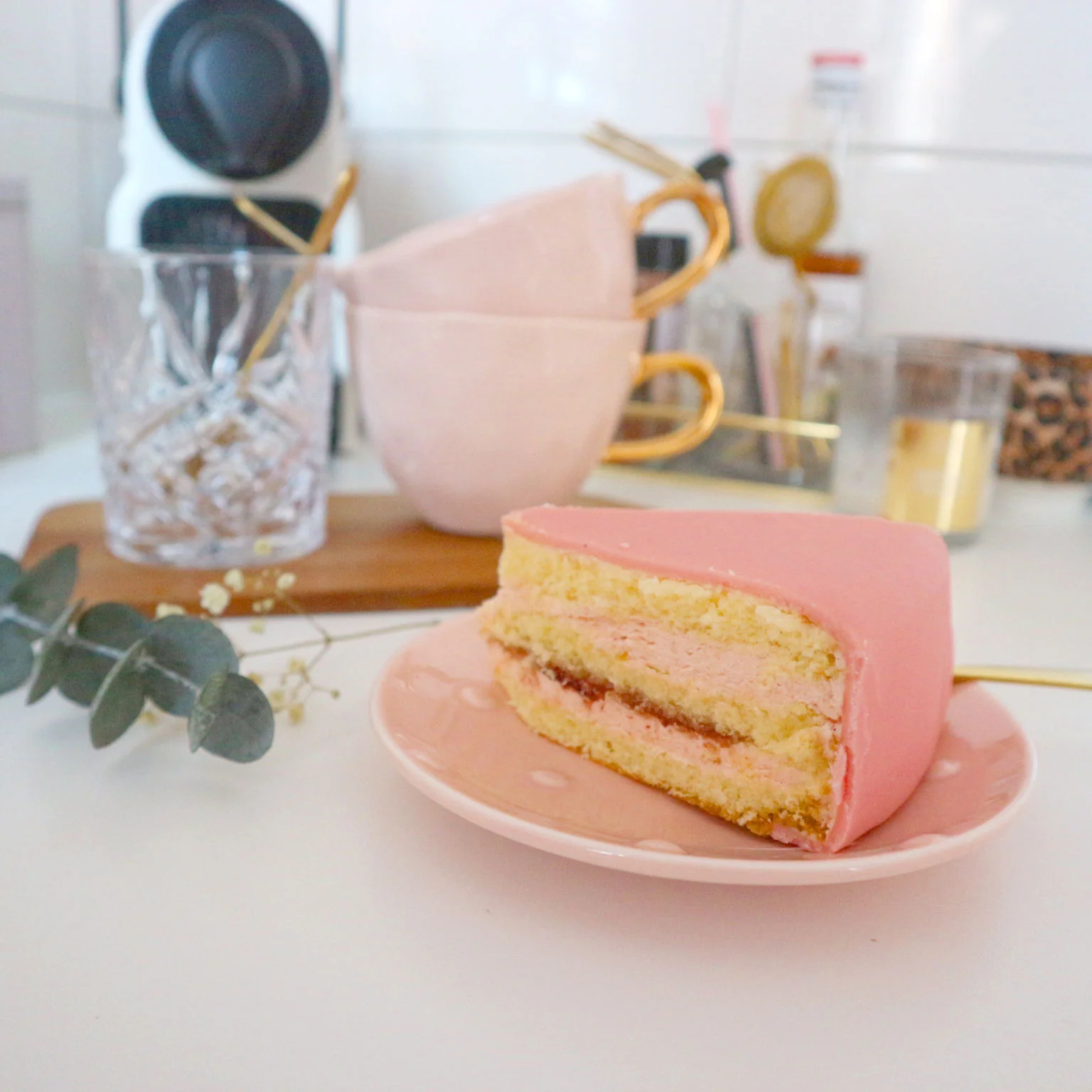Pinke Torte mit Tortenband - Image 5