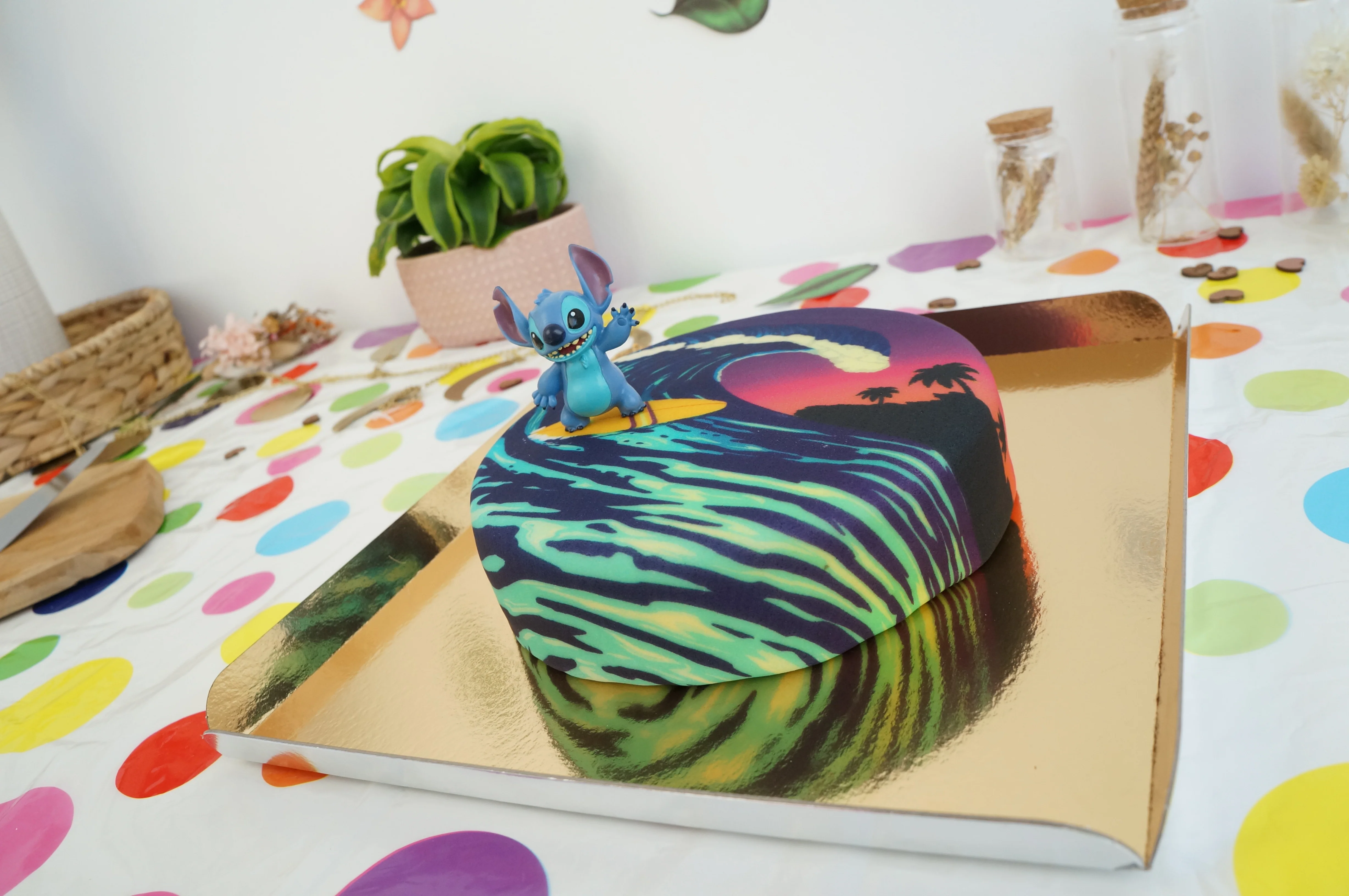Stitch® auf Surfer-Torte - Image 3