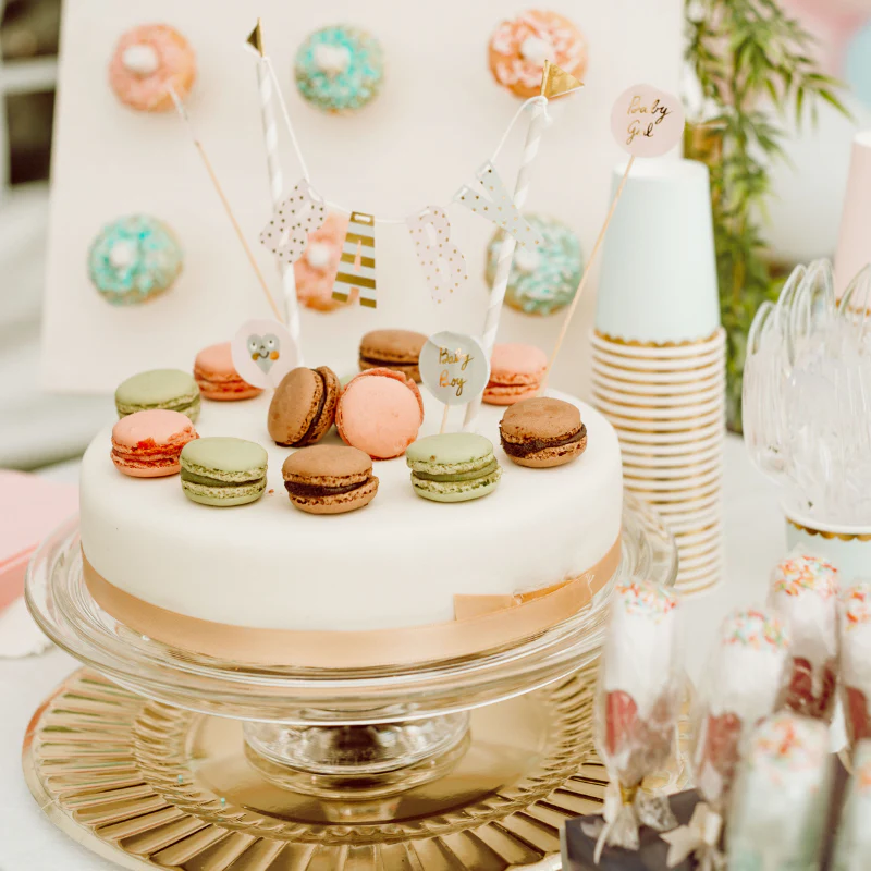 Weiße Torte mit Tortenband - Image 11