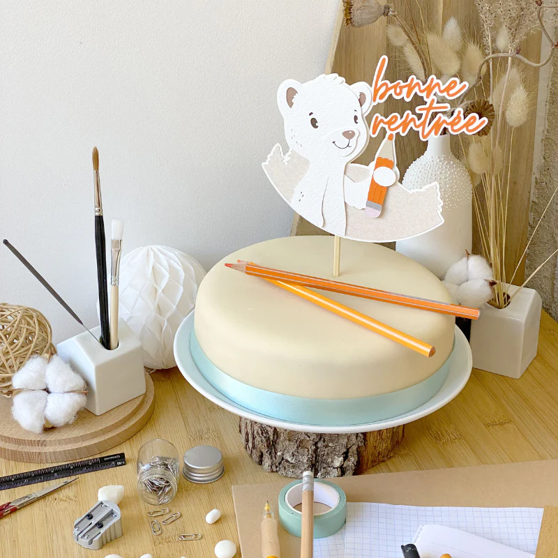 Weiße Torte mit Tortenband - Image 15